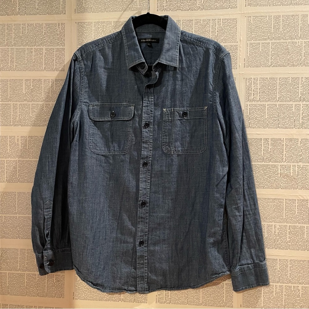 Men’s Banana Republic Shirt